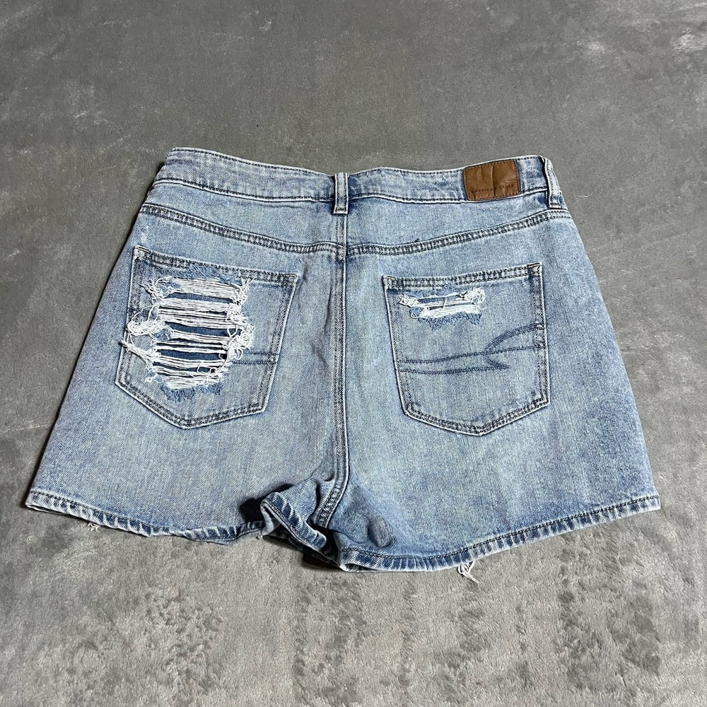 American Eagle Denim Shorts Womens 8 Distressed Light Washed Mom Short Boho - Picture 7 of 7